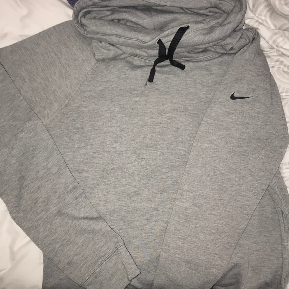 Grey NIKE sweatshirt